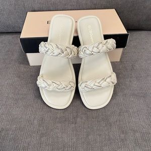 Cream sandals NEW